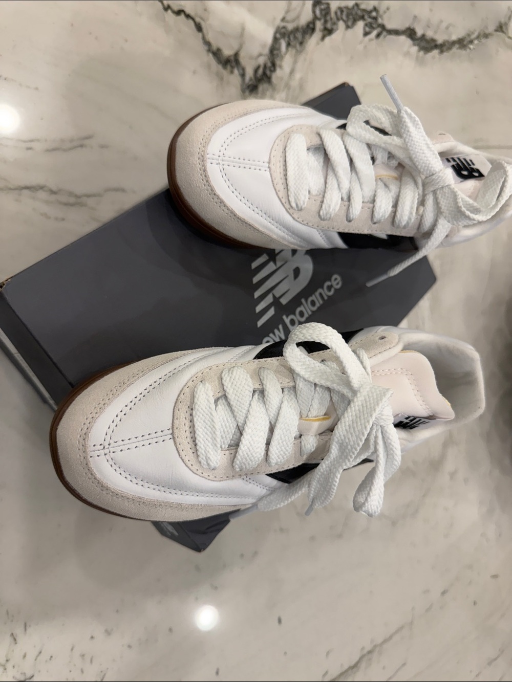 Never worn New Balance RC42 - Picture 4 of 7
